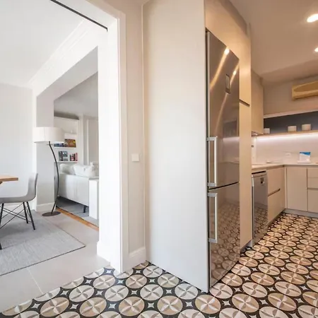 Lovely 4 Bdr Apartment Parking Apartment Thessaloniki